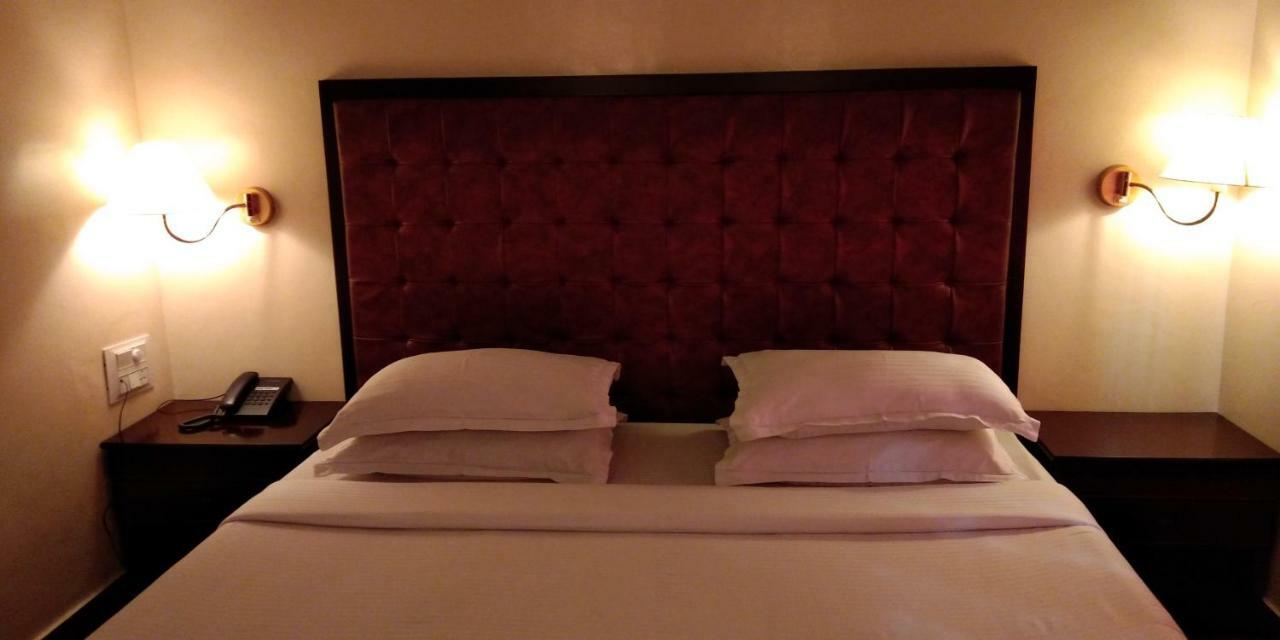 Hotel Residency Park Mangalore Esterno foto